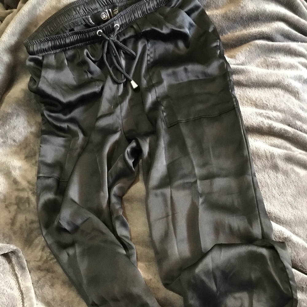 Missguided Pocket detailed cuffed satin joggers